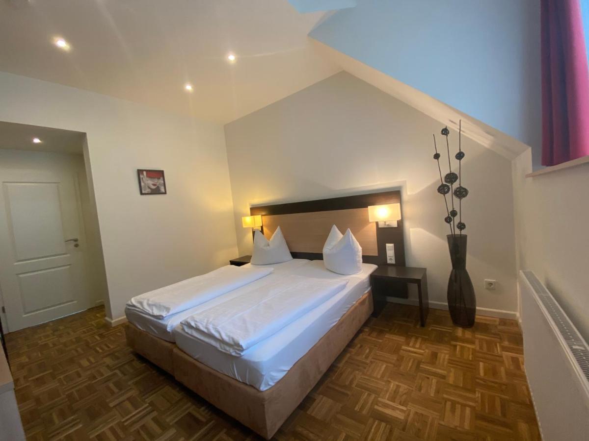 Hotel Altes Pfarrhaus Ernst Zewnętrze zdjęcie